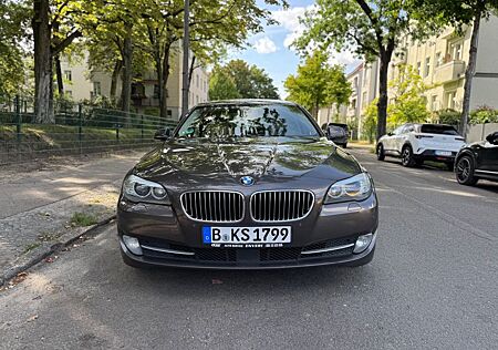 BMW 520d VOLLLEDER AUTOMATIK SCHIEBEDACH