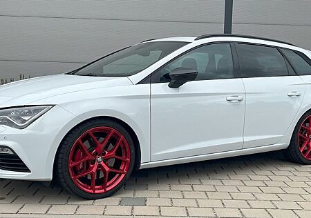 Seat Leon 2.0 TSI CUPRA 4Drive DSG Sportstourer, Pano