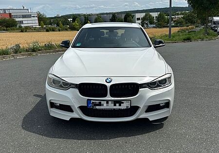 BMW 335i xDrive Sport Line Auto - M Paket
