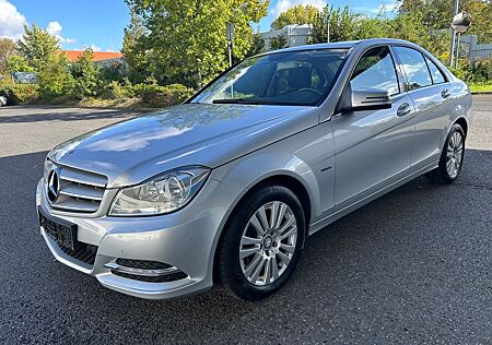 Mercedes-Benz C 180 CGI PERFEKTER ZUSTAND