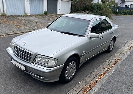 Mercedes-Benz C 220 CDI ELEGANCE Elegance