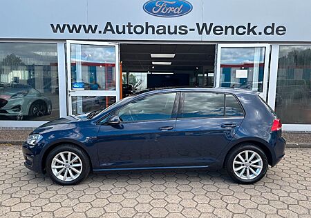 VW Golf Volkswagen VII Lounge*2.HAND*NAVI*PANO*KLIMA*HU NEU*