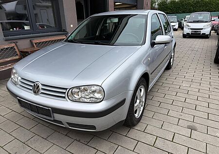 VW Golf Volkswagen 1.6 Mit LPG