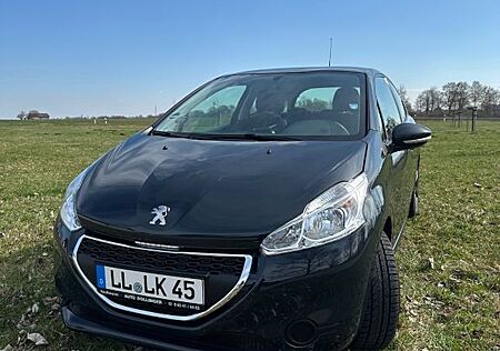 Peugeot 208 1.2 Active PureTech 82 Active