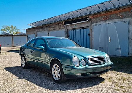Mercedes-Benz CLK 230 KOMPRESSOR - TÜV 10/26
