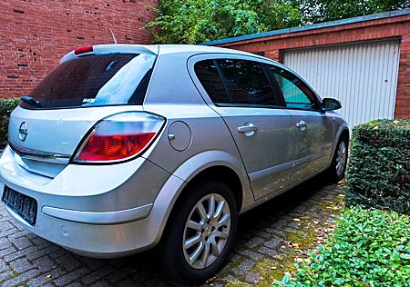Opel Astra 1.6 Tempomat