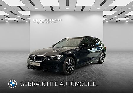 BMW 330i xDrive Touring Sport Line Standheizung AHK