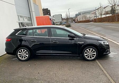 Renault Megane ENERGY dCi 110 EDC Bose Edition GrdTo...
