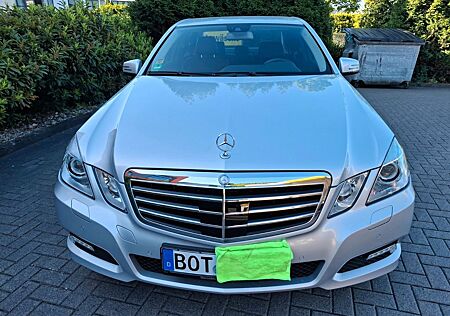 Mercedes-Benz E 350 CGI BlueEFFICIENCY AVANTGARDE AVANTGARDE