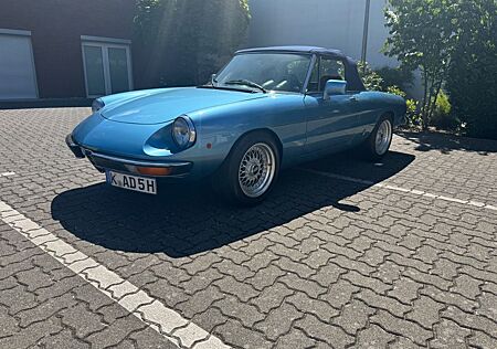 Alfa Romeo Spider 2000 H Kennz. 1 Hand