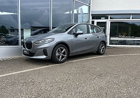 BMW 218i 218 Active Tourer + Anhängerkupplung