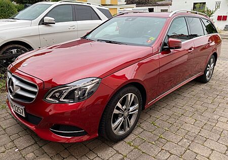 Mercedes-Benz E 200 BlueTEC T AVANTGARDE AVANTGARDE