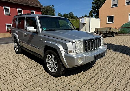 Jeep Commander 3.0 V6 CRD Overland 7 Sitzer