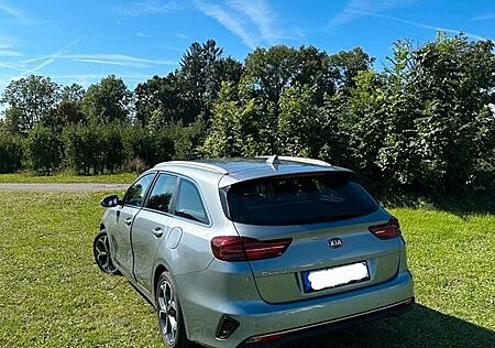 Kia Cee'd Sportswagon 1.6 CRDi DCT Spirit Sports...