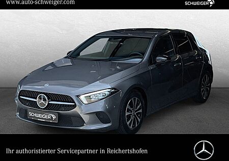 Mercedes-Benz A 200 Progressive Ambiente Nightpaket Soundpaket
