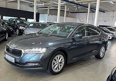 Skoda Octavia G-TEC DSG FIRST EDITION MEMORY LED VOLL