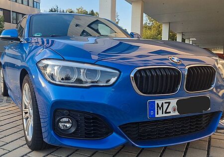 BMW 118i M-Sportpaket Autom. Indiv. Hochglan Shadow