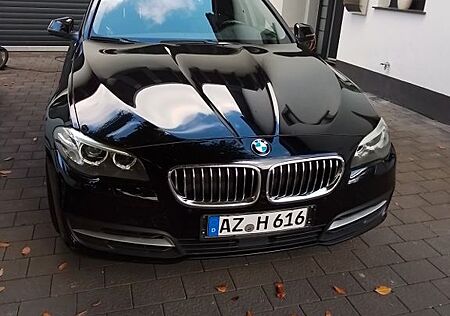 BMW 520d xDrive Touring A -