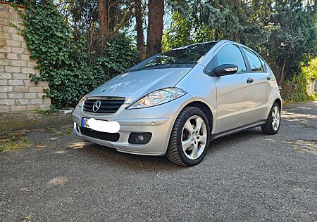 Mercedes-Benz 200 A-Klasse W169 Polarstar Klima Pano Tempomat