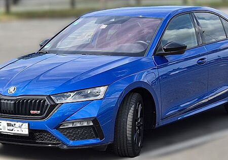 Skoda Octavia 1.4 TSI iV DSG RS MATRIX NAVI ACC Standh