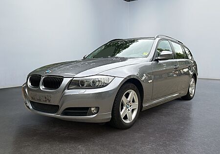 BMW 320d * LEDER * NAVI XENON * PANO * 1 HAND *