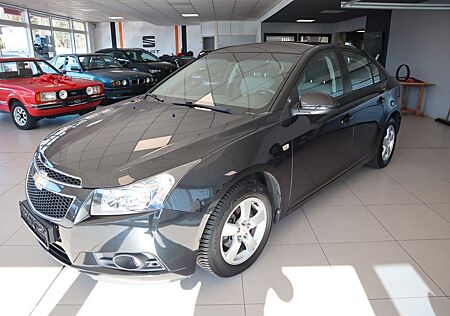 Chevrolet Cruze LS
