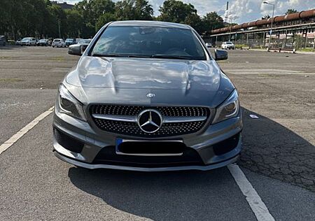 Mercedes-Benz CLA 250 AMG Line