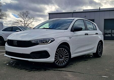 Fiat Tipo (357) Hatchback Cross