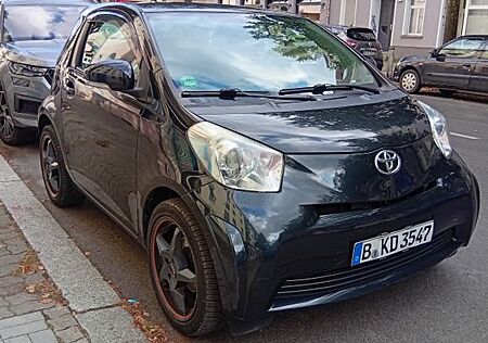 Toyota iQ 1,4-TD seit 7 Jahre im Besitz 159tkm Euro5
