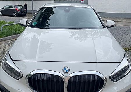 BMW 118i hatsch Automatik