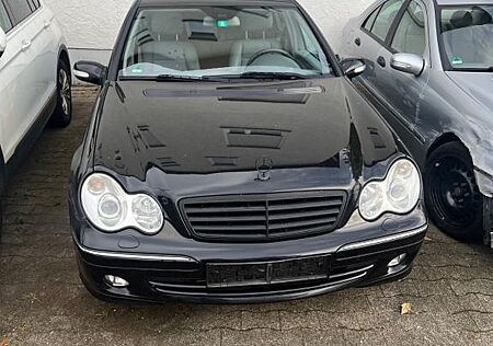 Mercedes-Benz 200 gebraucht kaufen Mercedes-Benz 200