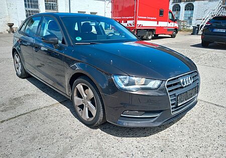 Audi A3 1.4 TFSI S tronic Ambiente Sportback Ambiente