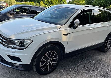 VW Tiguan Allspace Volkswagen 2.0 TDI SCR DSG Comfortline ...