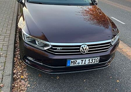 VW Passat Volkswagen 1.4 TSI R-Line (Sonderausstattung)