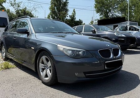 BMW 520d Touring/Schalter/Xenon/Advantage-Paket/AHK