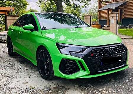 Audi RS3 2.5 TFSI S tronic quattro Limosine
