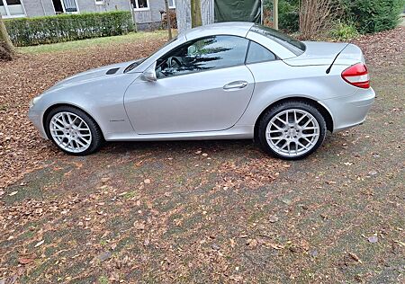 Mercedes-Benz SLK 200 KOMPRESSOR -