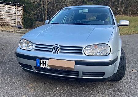 VW Golf Volkswagen 1.4 Basis Basis
