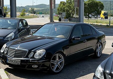 Mercedes-Benz E 200 KOMPRESSOR ELEGANCE Elegance