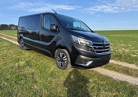 Renault Trafic 2.0 L2H1 SpaceClass 8- Sitzer Facelift