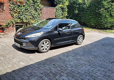 Peugeot 207 120 VTi mit Gasanlage