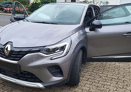 Renault Captur 131 PS TÜV&AU bis 01.2027