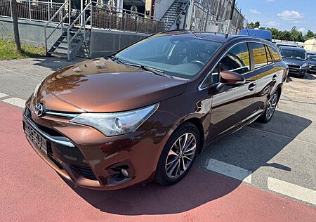 Toyota Avensis 2.0 WhatsApp 017670842236
