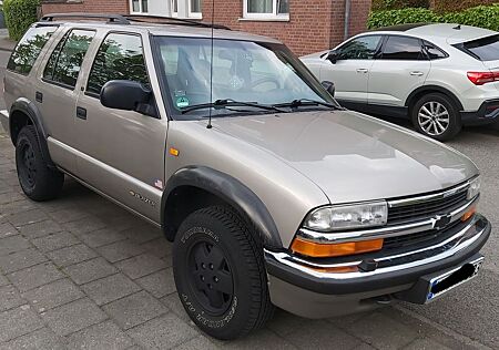 Chevrolet Blazer LT S10 Automatik 4x4