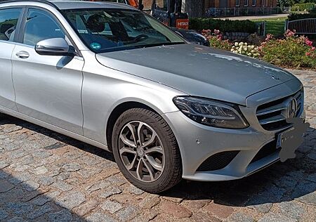 Mercedes-Benz C 220 d T Autom. -