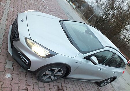 Ford Focus 1,5 EcoBlue 88kW Titanium Turnier 2 Zone K