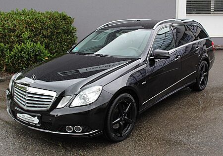Mercedes-Benz E 300 Elegance BlueEfficiency CDI Aut.