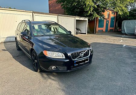 Volvo V70 1.6D DRIVe -Scheckheft, Navi, Tempomat
