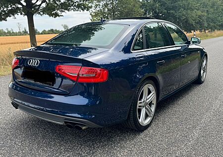 Audi S4 3.0 TFSI S tronic quattro Facelift TÜV Neu!