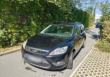 Ford Focus 1,6 Ti-VCT Ghia Turnier Ghia